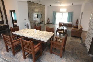 Miami - Private Jaccuzzi Villa in Bangalore - Denkanikota - 9