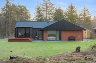 Holiday Home In 1St Row By The Limfjord, - Thyholm - 0