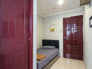 Hotel O Hoover Room - Kuching - 4