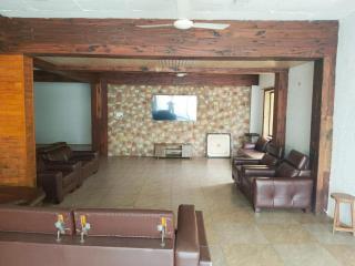 Shreyas Mansion - Big 4 BHK ll Pvt Swimmimg Pool ll Jacuzzi ll Mountain View ll Big Garden - Lonavala - 8