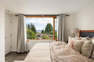 Quiet Modern Dundadrave Oasis - West Vancouver - 9
