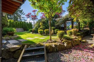 Quiet Modern Dundadrave Oasis - 5