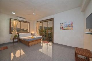 Shreyas Mansion - Big 4 BHK ll Pvt Swimmimg Pool ll Jacuzzi ll Mountain View ll Big Garden - Lonavala - 4