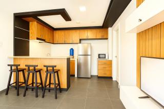 Modern and Stylish Bachelors Pad - - 1
