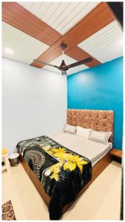 Ujjain Hotel Josh! J! Near Shri Mahakaleshwar Jyotirlinga Temple And Railway Station - Providing Fully Air Conditioned & Spacious Rooms With Free Wi-fi Facility - Free Parking And Excellent Room Service Available - Best Budget Hotel In Ujjain - Ujjain - 9