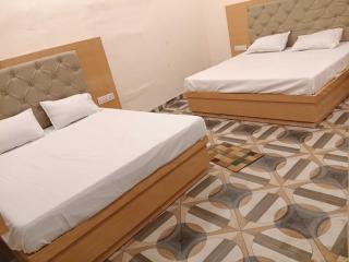 Hotel O Ayodhya Deluxe - Ayodhya - 8