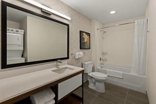 Everhome Suites Ontario - Ontario - 2