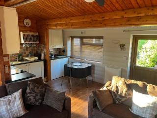 Home From Home LogCabin - 3