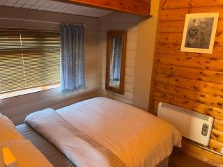 Home From Home LogCabin - Trawsfynydd - 5
