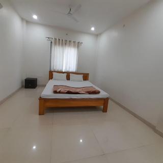 SD Palace and Hotel - Lucknow - 3