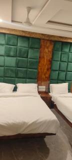 hotel shagun inn c g road - Ahmedabad - 7