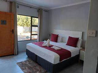 Chobe Blue Guest Inn - Kasane - 2
