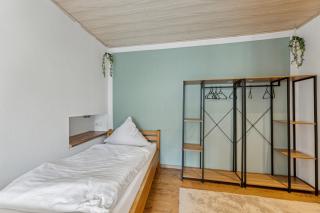 2 BR, 4 Beds, TV, Kitchen & free parking - Eschenbach in der Oberpfalz - 3