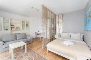 Lindego Park Comfy Studio by BookingHost - 0