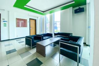 Urbanview Hotel Cosmo Jambi - - 4