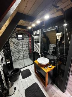 Peleri Suit Bungalow - Pazar - 7