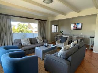 Moments Guesthouse, Kleinmond - Kleinmond - 0