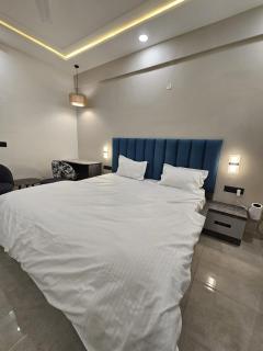 Celestia hotel - - 3