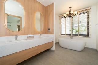 Tham Villa - Ban Thalat Choeng Thale - 1