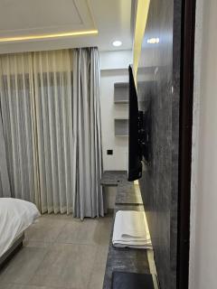 Celestia hotel - - 9