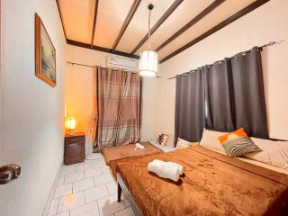 Galera Lodge - 3 Bedroom Vacation House - Puerto Galera - 6