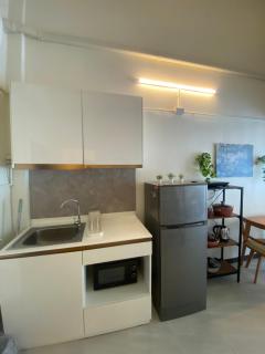 Spacious 2-storey apartment near beach in prime location - Ban Madua Wan - 5