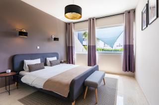 Palm Retreat Garden & Pool Suite - 0
