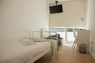 Porto Concept Home - University Residence & Guesthouse - Pólo III Campo Alegre - Porto - 9