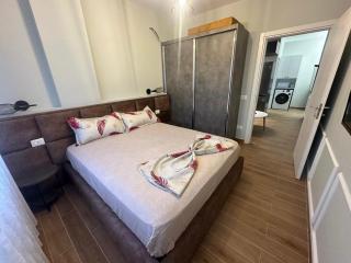 I&S Apartment 6 - Golem - 6