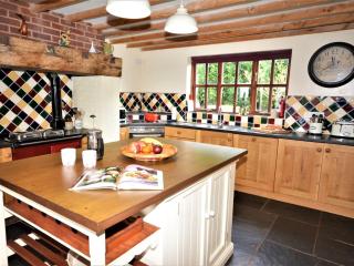 4 Bed in Uplowman 60110 - Uplowman - 8