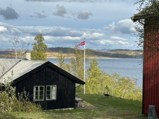Møsstrond Turisthytte - - 0