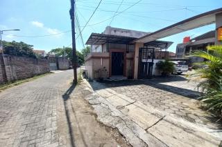 OYO 94633 S_qyu Stay - Semarang - 3