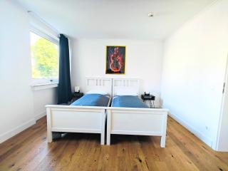 3 Room Downtown Apartment Bilk - Düsseldorf - 1