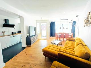 3 Room Downtown Apartment Bilk - Düsseldorf - 9