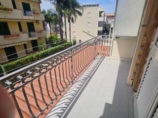 Seaview Apartment by the Beach in Sicily - Fondachello - 1