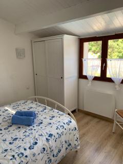 Gîte Le Coquillage - Lovely coastal property with private pool. Beach 500m - 8