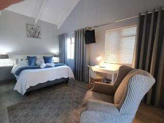 The Owls Inn Country Villa's - George - 0