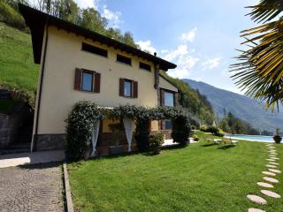 Villa in Pisogne with pool, garden and lake view - Pisogne - 6