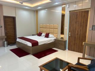 evara inn - - 9