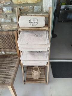 Azzure Luxury Suites - Potos - 9