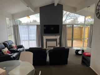 Palmy Hideaway - Dog Friendly - Palmerston North - 8