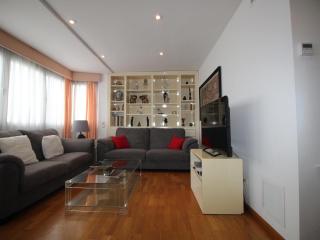 TRAFALGAR - Apartamento luminoso y muy amplio en el mismo centro del puerto de Llançà, a pocos metros de la playa - ES-228-201 - Llança - 3