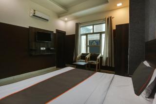 Hotel O Sunflower - Hisār - 0
