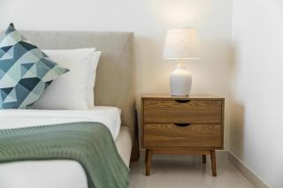 Elegant 2BR in Beachfront with Stunning Marina Views - 4