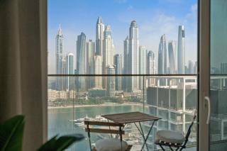 Elegant 2BR in Beachfront with Stunning Marina Views - 6