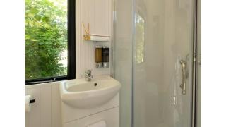 Tiny Away Benger Garden 2 by Tiny Away - 1