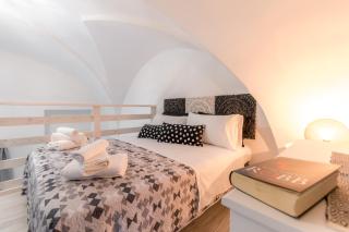 Rondinella by Palazzo Refolo - 3