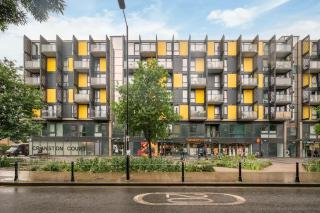 White City Stylish Home by StayStayStay - 5
