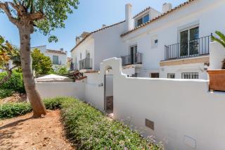 Townhouse Las Cancelas by Kura Homes - Marbella - 8
