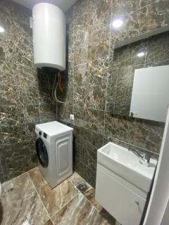 Banese 113m2 3dhoma gjumi,sallon,2 banjo,ballkon - Gjilan - 1